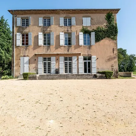 Hotel Le Château De Césarges 3*