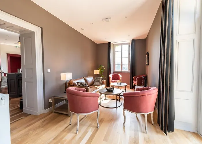 Le Château De Césarges 3* Maubec (Isere)